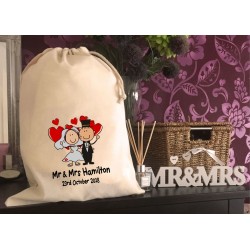 Personalised Cute Couple Wedding Gift Bag - Hamilton Design